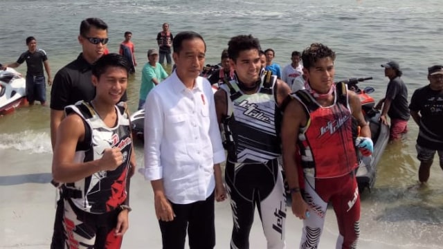 Presiden Joko Widodo tinjau Venue di Ancol. (Foto: Jihad Akbar/kumparan)
