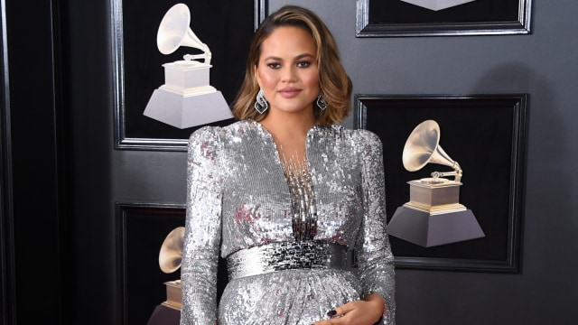 Chrissy Teigen (Foto: AFP/ANGELA WEISS)