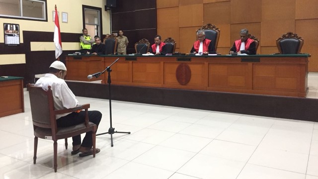 Sidang Vonis dokter Rian Helmy di PN Jakarta Timur, Selasa (7/8). (Foto: Reki/kumparan)