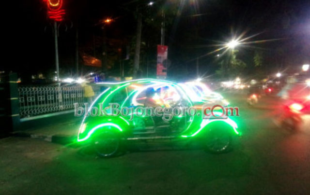 Sempat Jadi Primadona, Kini Becak Cinta di Bojonegoro Sepi Peminat