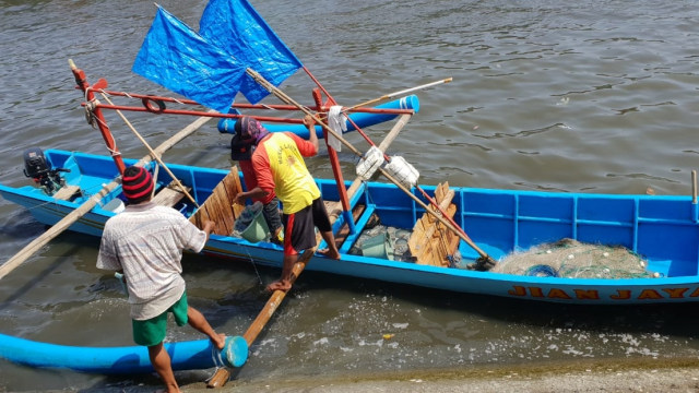 Kapal Ting-ting yang Dipakai Nelayan Cilacap (Foto: Dok: Istimewa)