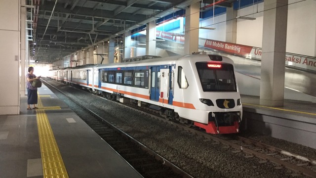 Situasi di stasiun bandara Sudirman Baru-Soetta yang tampak sepi pada Rabu (8/8/2018) (Foto: Nurul Nur Azizah/kumparan)