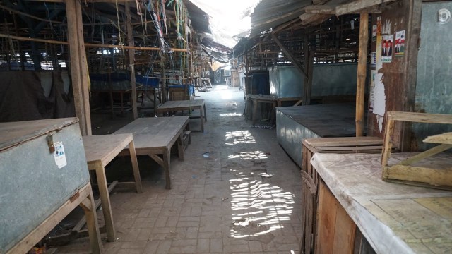 Kondisi Pasar di Kecamatan Tanjung, Kab. Lombok Utara, pascagempa, Rabu (08/08/2018). (Foto: Jamal Ramadhan/kumparan)
