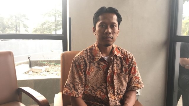 Agus (suami trie), penerima donor. (Foto: Irish Tamzil/kumparan)