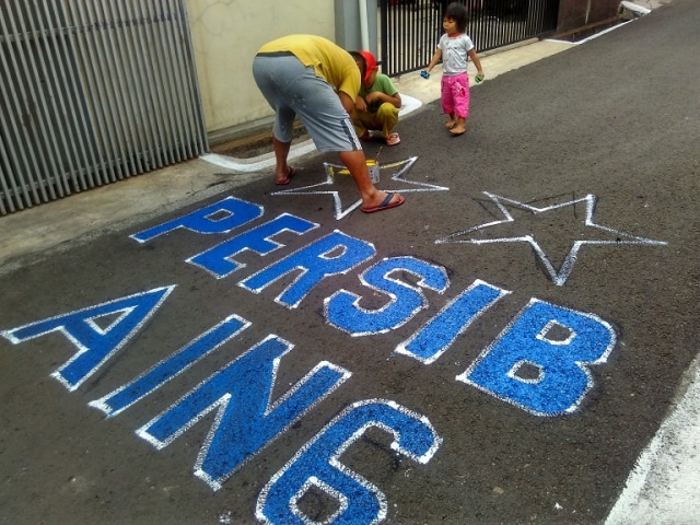 Jalan Batik Jogja Bandung Penuh Mural Asian Games dan Persib
