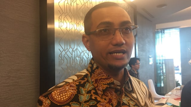 Direktur Pengembangan Bursa Efek Indonesia (BEI), Hasan Fawzi, saat menjawab pertanyaan wartawan (9/8). Foto: Selfy Momongan/kumparan