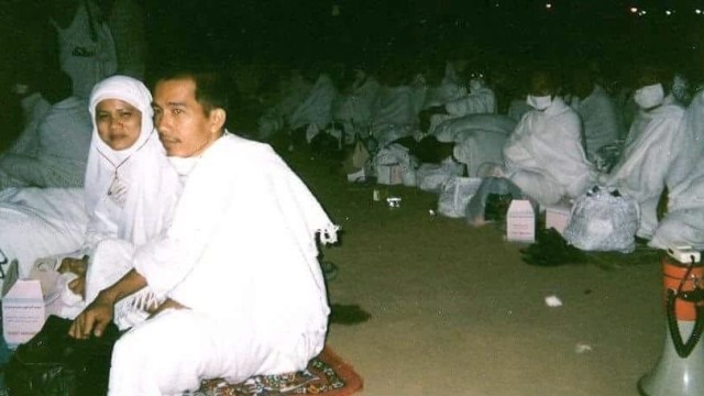 Joko Widodo dan Iriana saat menunaikan ibadah Haji pada tahun 2003. (Foto:  Instagram/@jokowi)