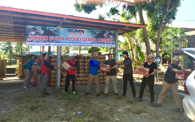 com-Mandiri Peduli Gempa Lombok (Foto: Mandiri)