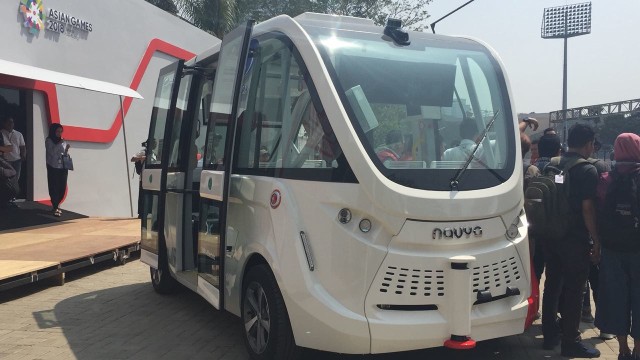 Mobil otonom Telkomsel di Asian Games 2018. (Foto: Astrid Rahadiani/kumparan)