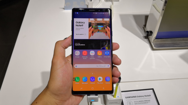 Smartphone Samsung Galaxy Note 9. (Foto: Bianda Ludwianto/kumparan)
