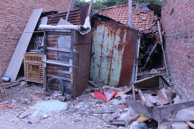 Potret Warga Kampung Pesisir (1)