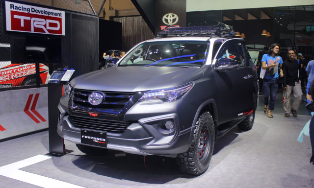 Toyota Fortuner TRD Custom (Foto: Aditya Pratama Niagara/kumparanOTO)