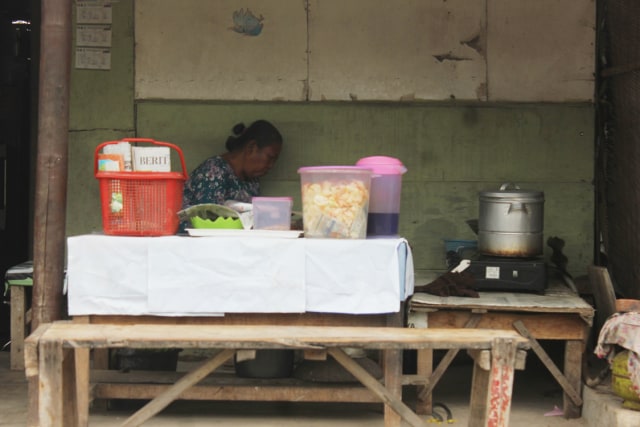 Potret Warga Kampung Pesisir (10)