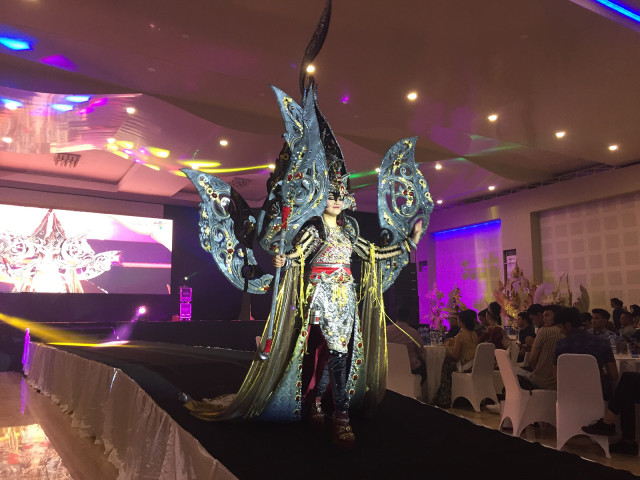 Model JFC 2018 di Atas Catwalk. (Foto: Gitario Vista Inasis/kumparan)