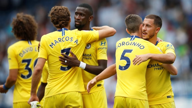 Pemain Chelsea merayakan kemenangan usai laga. (Foto: Carl Recine/Reuters)