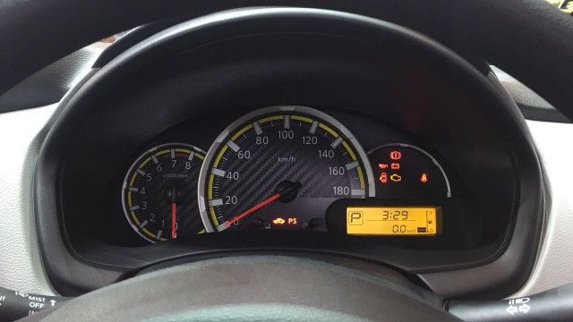 Spidometer Datsun Go-Live (Foto: Aditya Pratama Niagara/kumparanOTO)