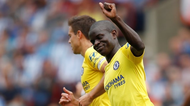 Kante merayakan gol ke gawang Huddersfield. (Foto: Reuters/Carl Recine)