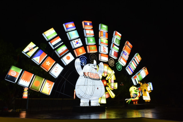 Diselenggarakan di Pantai Festival, Ancol Lantern Festival merupakan acara menyambut Asian Games 2018. (Foto: Dok. Taman Impian Jaya Ancol)