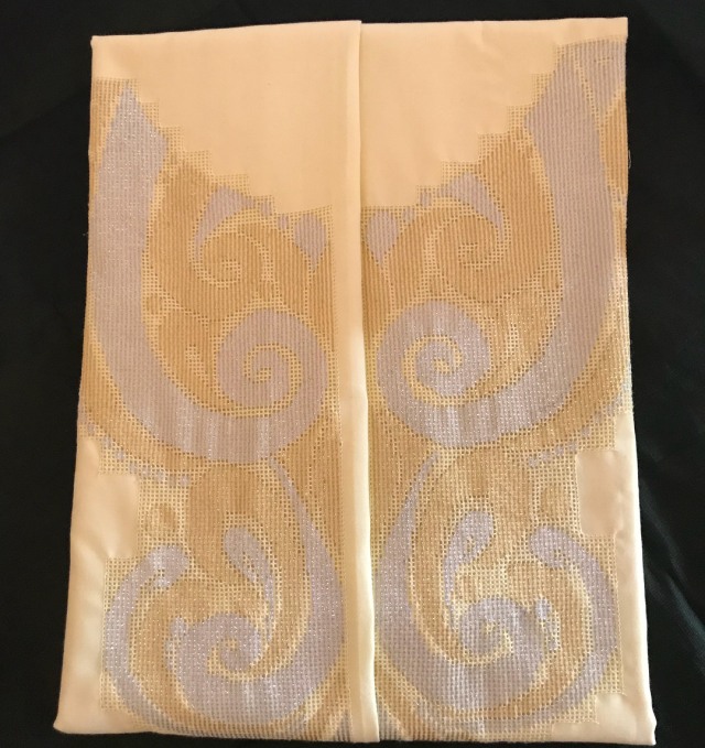 Kain Karawo (Foto: IG: @rumahkarawo)