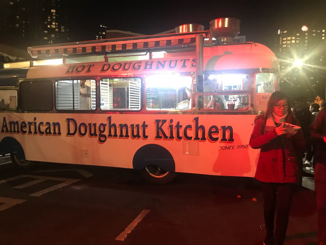 Pasar Malam Musim Dingin di Melbourne. (Foto: Dok: Ilham Bintang)