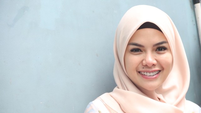 Nikita Mirzani ketika ditemui awak media di Jakarta, Selasa (14/8). (Foto: Munady Widjaja)