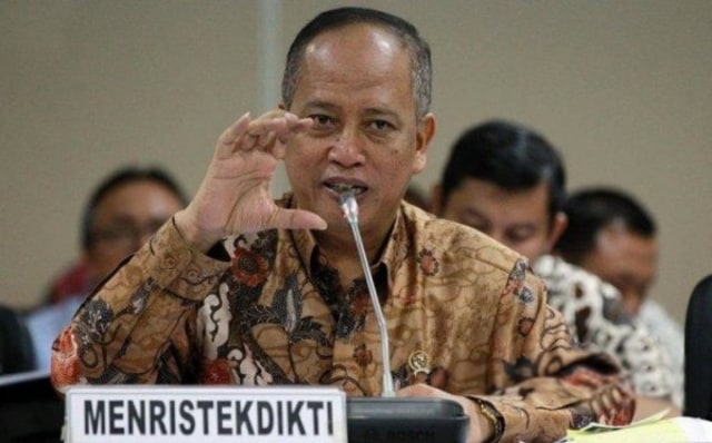 Menristekdikti Lantik Rektor Baru Unesa