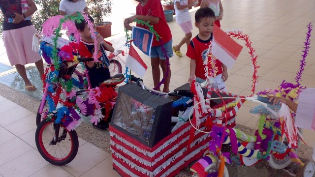 Sepeda hias anak untuk perayaan 17 Agustus. (Foto: Flickr/yukita_menyanyi80)