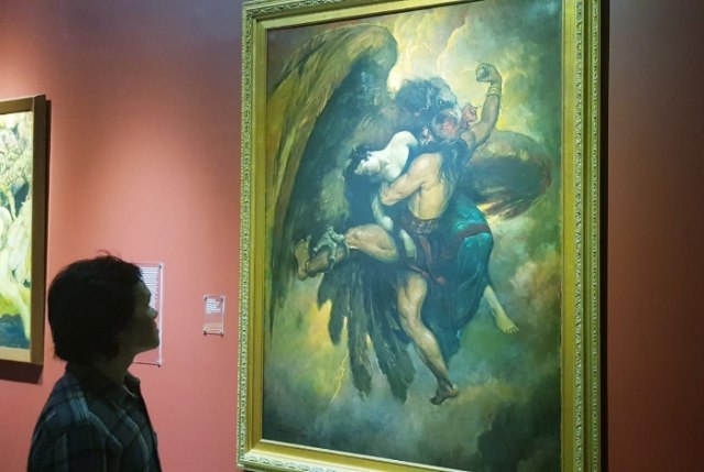 Agar Bang Eno Bisa Menikmati Koleksi Seni Istana (3)