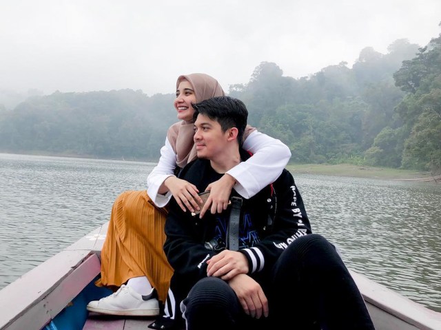 Libur di Tempat Kenangan, Intip 5 Potret Romantis Irwansyah dan Zaskia (4)