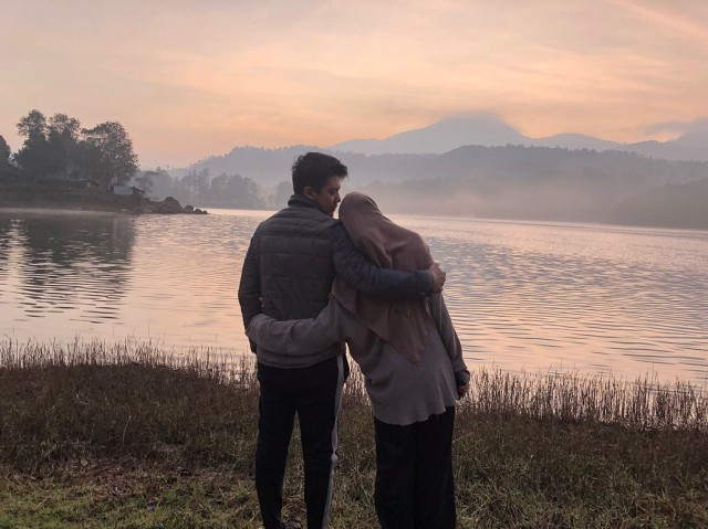 Libur di Tempat Kenangan, Intip 5 Potret Romantis Irwansyah dan Zaskia (2)