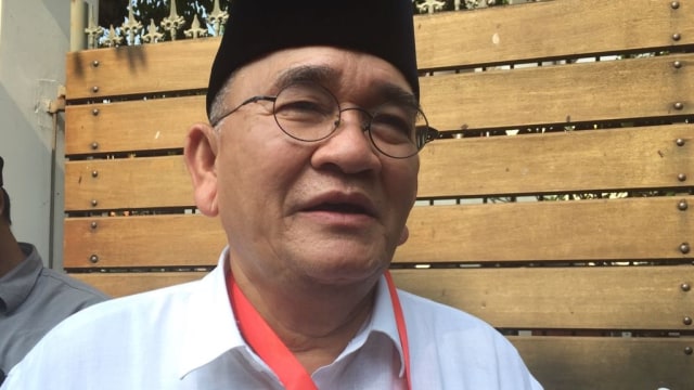 Ruhut Sitompul di Workshop Jubir Jokowi-Ma'ruf Amin di Posko Cemara, Jakarta Pusat, Rabu (15/8/2018). Foto: Rafyq Alkandy/kumparan