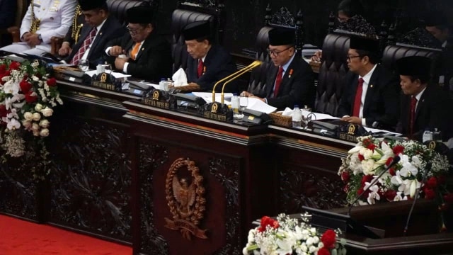 Ketua MPR Zulkifli Hasan berpidato di Sidang Tahunan MPR. (Foto: Iqbal Firdaus/kumparan)