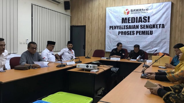 Mediasi Sengketa Pemilu Pemohon Ketua DPD Gerindra DKI M. Taufik (Foto: Mediasi Sengketa Pemilu Pemohon Ketua DPD Gerindra DKI M Taufik)