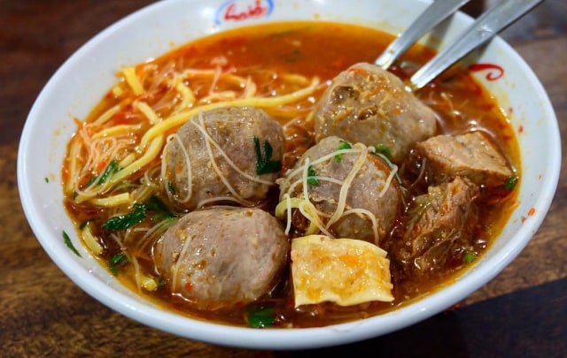 Bakso legendaris Jakarta (Foto: Instagram/ @cicilajf)