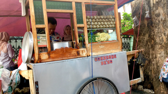 Bakso Gondrong Tebet (Foto: Kartika Pamujiningtyas/kumparan)