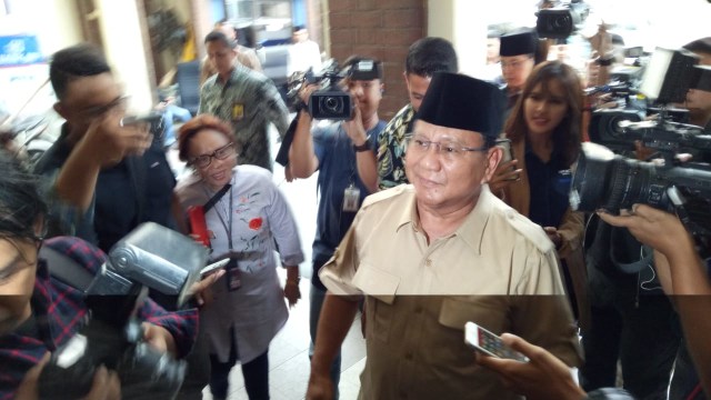 Prabowo Subianto tiba di PBNU (Foto: Aprilandika Pratama/kumparan)