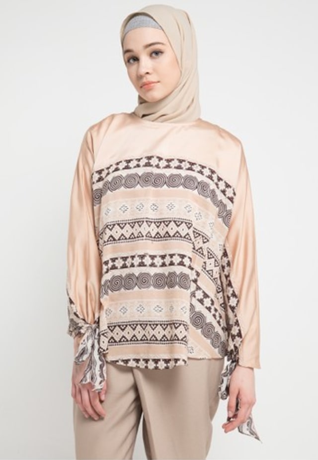 Khanaan (Foto: dok. Zalora)