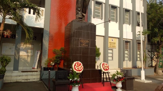 Suasana jelang upacara kemerdekaan di Universitas Bung Karno Jakarta. (Foto: Aprilandika Pratama/kumparan)