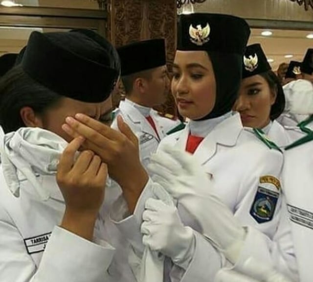 5 Fakta Tarissa Maharani, Pembawa Baki Merah Putih HUT ke-73 RI (5)