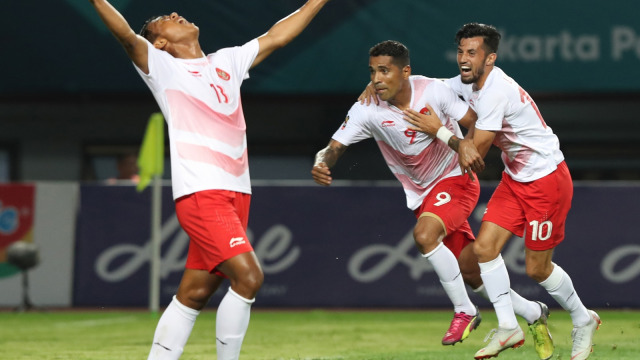 Alberto Goncalves alias Beto (tengah) merayakan gol Timnas U-23 ke gawang Laos. (Foto: Carlie/Inasgoc/Antara)
