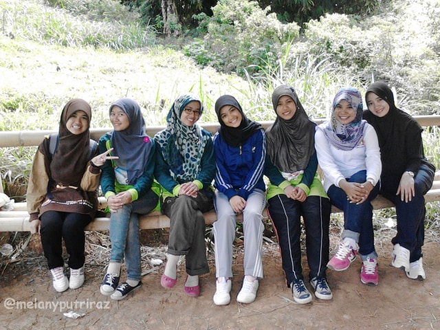 Para Wanita Pendaki Gunung Manglayang  Jatinangor Sumedang (4)