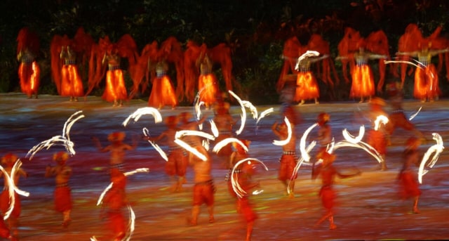 Fire Show di Opening Ceremony Asian Games 2018. (Foto: Fanny Kusumawardhany/kumparan)