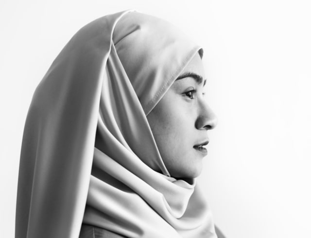 Boleh atau Tidak, Kegiatan Mencuci dan Mencium Kaki Ibu  (1)