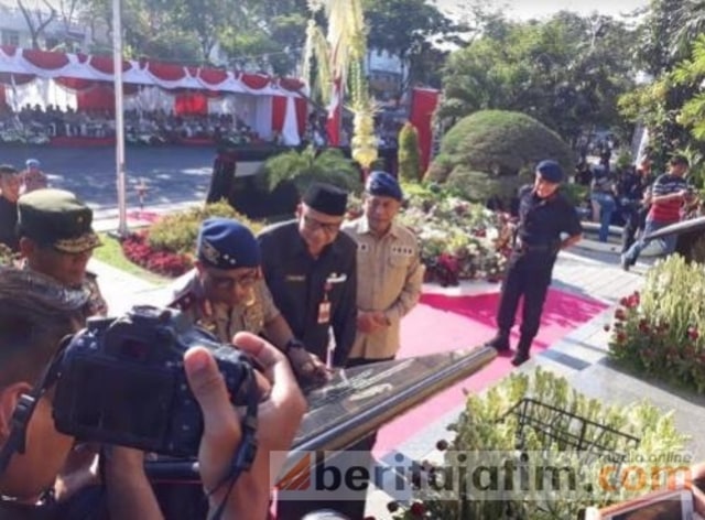 Kapolda Jatim Resmikan Monumen Perjuangan Polri di Raya Darmo
