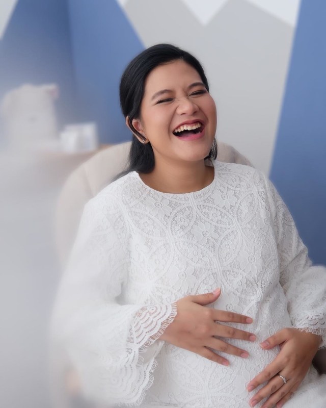 5 Tips Terlihat Langsing Usai Melahirkan Seperti Kahiyang Ayu (2)