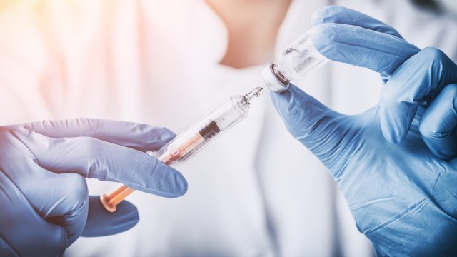 Ilustrasi Vaksin. Foto: Shutter Stock