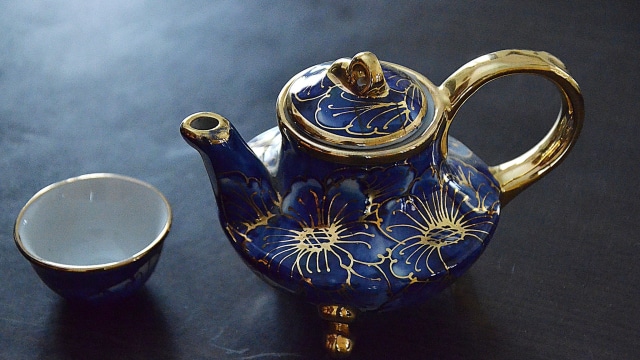 Ilustrasi teko monogram (Foto: Flickr/Pradeep Kumar)