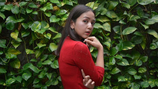 Penyanyi Aya Anjani di kumparan, Jakarta, Kamis (16/08/2018). (Foto: Nadia K. Putri)