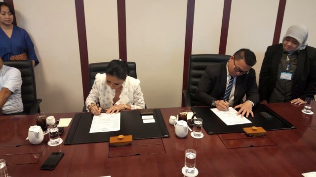 Penandatanganan Jual Beli Tuna antara Perum Perindo dengan Musashi Industry Co Ltd (23/08/2018). (Foto: Dok: Perum Perindo)