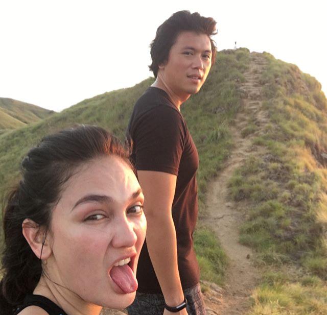 10 Potret Romantis Luna Maya dan Reino Barack (5)
